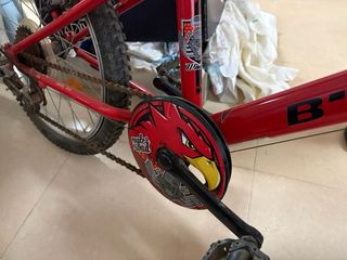 Bicicleta B'Twin Roja Infantil