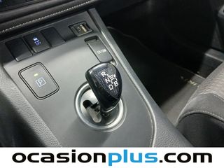 Toyota Auris 140H Hybrid Feel! 100 kW (136 CV)