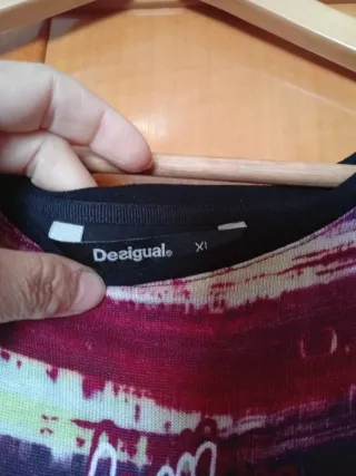 Blusa sin mangas con estampado floral