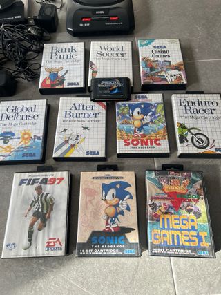Lote Consolas Sega Master System II y Mega Drive