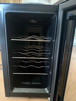 Vinoteca 8 botellas