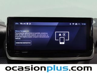 Peugeot 2008 Allure Hybrid eDCS6 100 kW (136 CV)