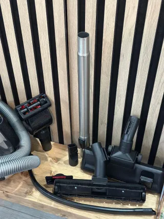 Aspirador Rowenta Compact Power XXL