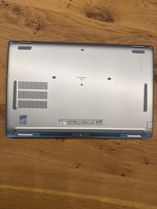 Dell Precision 3581