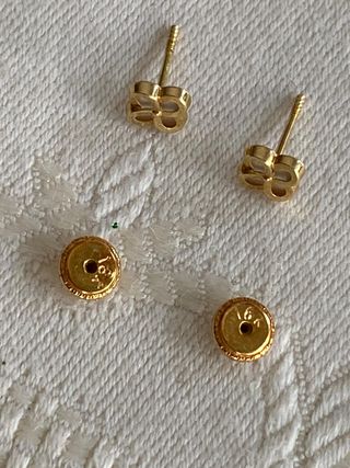Pendientes Oro Ley 18K Trébol Nacar NUEVOS