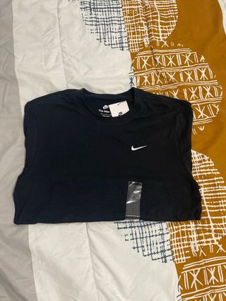 Camiseta Nike Negra