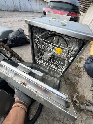 Lavavajillas plateado