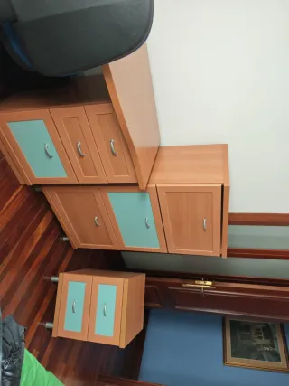 Conjunto de muebles de habitación