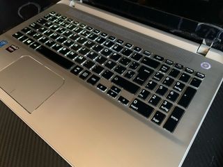 2x Toshiba Satellite i7/A10 /PIEZAS NUEVAS