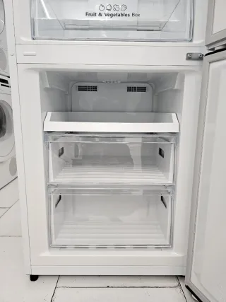 Nevera Hisense Blanca 1,78cm con grantia y Transpo