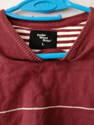 Jersey de rayas rojo y blanco