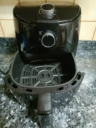 Freidora de Aire Aigostar 4L nueva