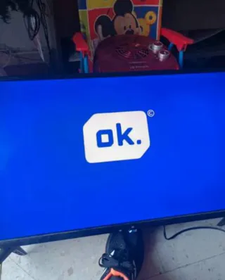 Televisor Negro marca ok