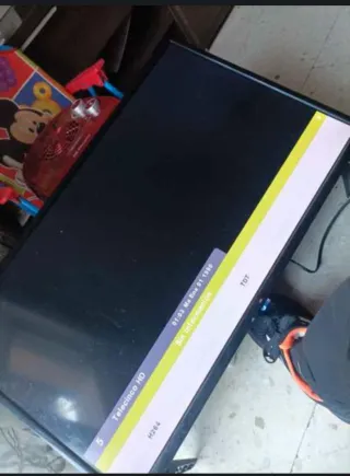 Televisor Negro marca ok