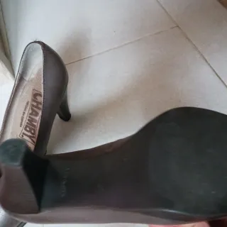 Zapatos de piel auténtica marrones