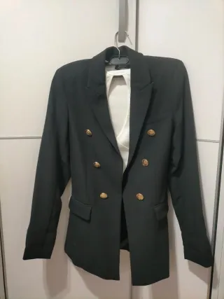 Blazers Stradivarius Negro,un solo uso. Talla XS