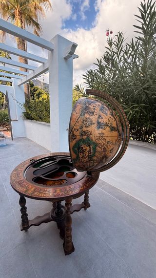 Mueble Bar Globo Terráqueo Madera