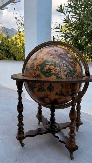 Mueble Bar Globo Terráqueo Madera