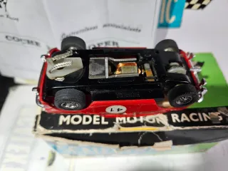 Scalextric Mini Cooper Rojo 41