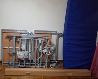 Letto elettrico per assistenza agli anziani