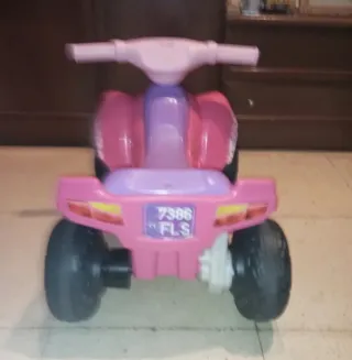 Quad a batería para niñas