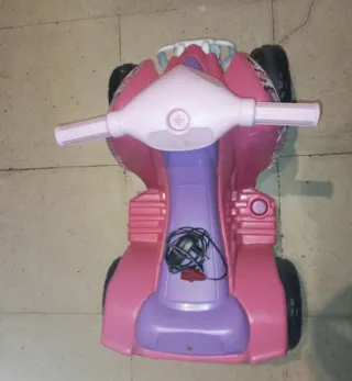 Quad a batería para niñas
