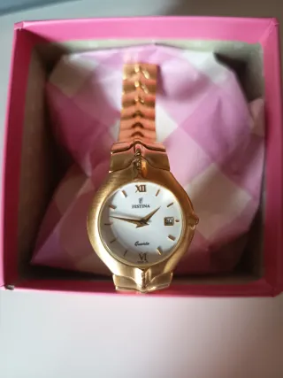 Reloj Festina Mujer Dorado y Blanco