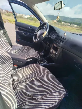 Volkswagen Golf 2002