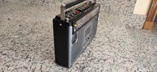 Sanyo M9980LU Boombox Radio Cassette
