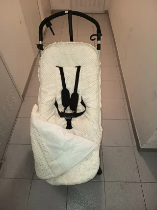 Silla Bugaboo, capazo y Maxi-Cosi