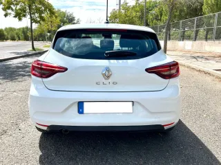 Renault Clio 2020 Único Dueño Pegatina C