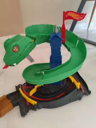 Hot Wheels Cobra Infernal