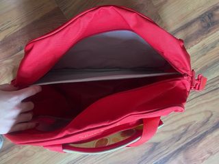 Mochila / Macuto Rojo con Estampado Floral