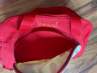 Mochila / Macuto Rojo con Estampado Floral