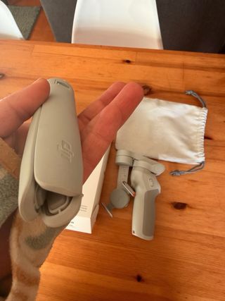 DJI Osmo Mobile SE Gimbal para móvil.