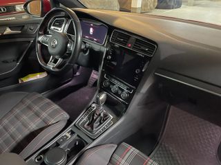 VOLKSWAGEN GOLF GTI PERFORMANCE 7.5