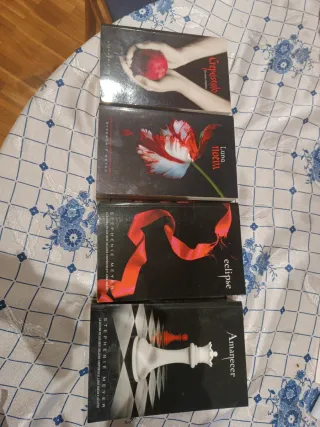 Crepúsculo (Saga Crepúsculo 1) (Spanish Edition)