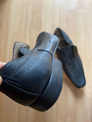 Zapatos de cuero elegantes