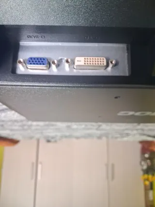 Monitor AOC Plata y Negro