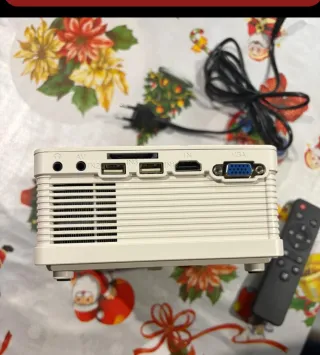 Proyector QKK Blanco Y pantalla para el proyector