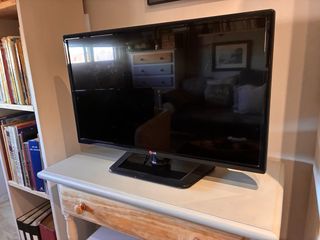 TV LG 32" LED (Modelo 32LS3450) - HD y Bajo Consum