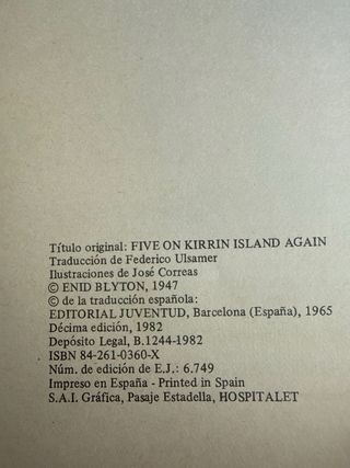 Five on Kirrin island again.