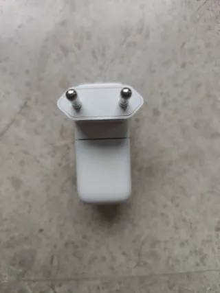 Cargador Pilas AAA Apple Blanco