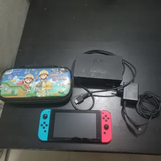 Nintendo Switch Azul y Rojo