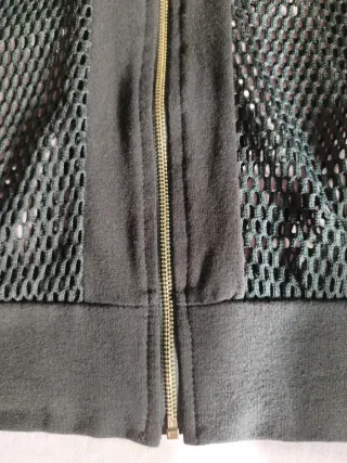 Chaqueta negra perforada T/M