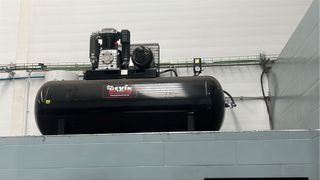 Compresor Aire CEVIK PRO 500L nunca se ha usado