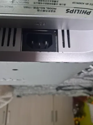 Monitor de Computadora Plata.