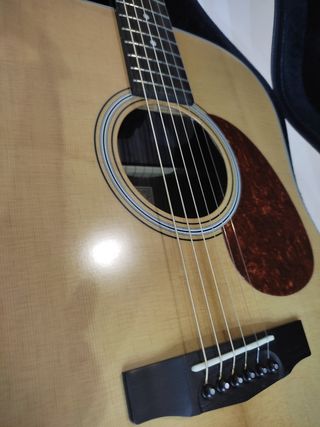 Guitarra Acústica Cort Earth 200 ATV