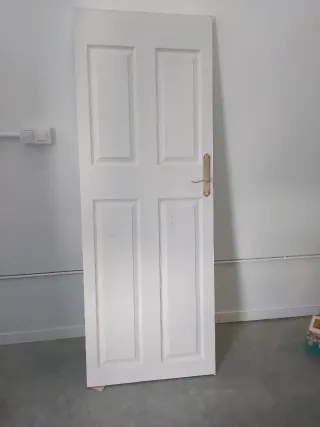 Puerta madera con premarco