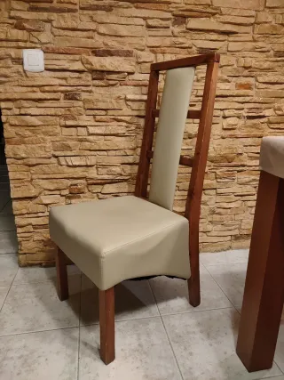 Sillas de comedor madera y piel sintética